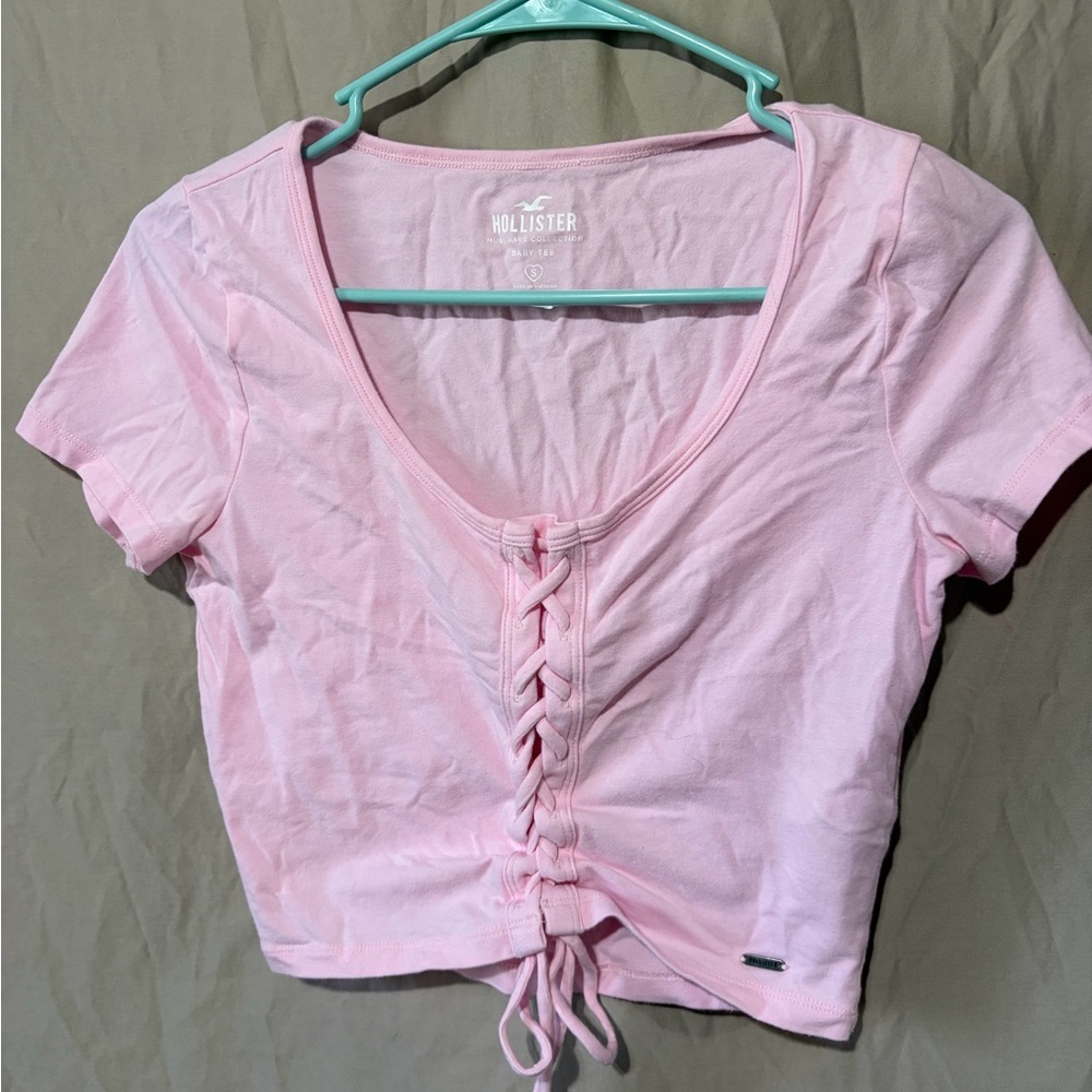 Hollister T-shirt